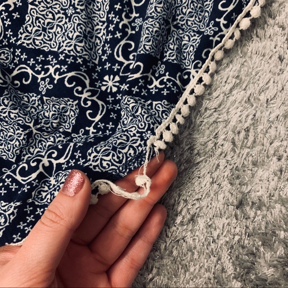 HOT KISS shorts - Picture 3 of 4